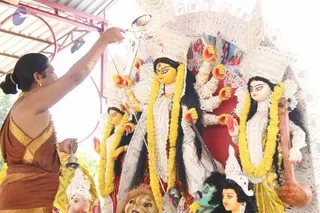 14-Navarathri-Devi-Pranapratishta-Temple-Guests-Doctors_Photo_1160_IMG_5243_CMP_WM