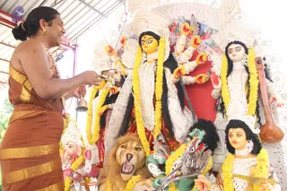 14-Navarathri-Devi-Pranapratishta-Temple-Guests-Doctors_Photo_1174_IMG_5257_CMP_WM