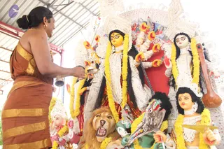 14-Navarathri-Devi-Pranapratishta-Temple-Guests-Doctors_Photo_1175_IMG_5258_CMP_WM