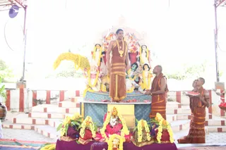 14-Navarathri-Devi-Pranapratishta-Temple-Guests-Doctors_Photo_1194_IMG_5277_CMP_WM