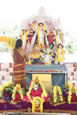 14-Navarathri-Devi-Pranapratishta-Temple-Guests-Doctors_Photo_1199_IMG_5282_CMP_WM
