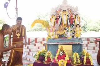 14-Navarathri-Devi-Pranapratishta-Temple-Guests-Doctors_Photo_1201_IMG_5284_CMP_WM