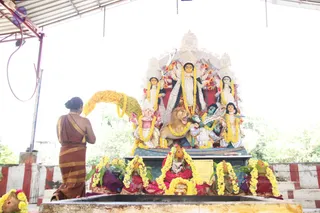 14-Navarathri-Devi-Pranapratishta-Temple-Guests-Doctors_Photo_1238_IMG_5321_CMP_WM