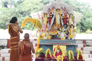 14-Navarathri-Devi-Pranapratishta-Temple-Guests-Doctors_Photo_1271_IMG_5354_CMP_WM
