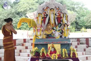 14-Navarathri-Devi-Pranapratishta-Temple-Guests-Doctors_Photo_1274_IMG_5357_CMP_WM