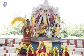 15-Navarathri-Durga-HDH-Guest-Doctors-Blessing_Photo_1022_IMG_5380_CMP_WM