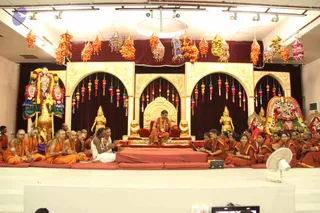 17-Navaratri-Darbar_Photo_1014_IMG_5412_CMP_WM