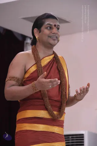 NKY-Swamiji-Session_Photo_1008_IMG_1369_CMP_WM
