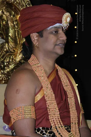 2-Pada-Puja-and-Kalpataru-Darshan_Photo_1030_IMG_9806_CMP_WM