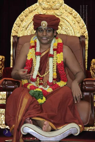 2-Pada-Puja-and-Kalpataru-Darshan_Photo_1037_IMG_9984_CMP_WM
