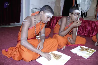 2-Gurukul-Teamily-Dinner-with-HDH_Photo_1003__MG_8795_Compressed_WM