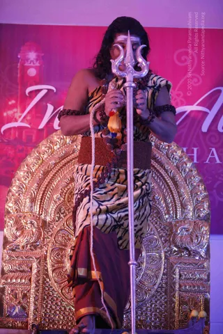 01-Kalabhairava-Darshan_Photo_1017__MG_7411_CMP_WM