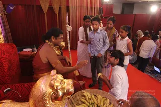 2-Satsang-IA-Sessions_Photo_1024_IMG_56~4