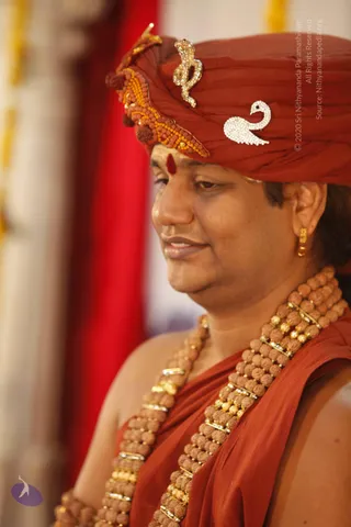 2-MorningSatsang_Photo_1010__MG_4745_CMP_WM