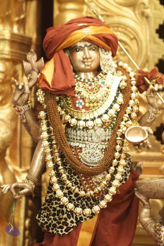 1-Satsang_Photo_1006_IMG_7243_Compressed_WM