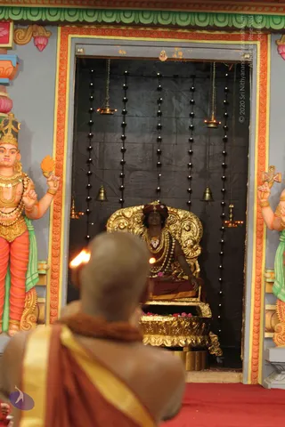 01-MORNING-SATSANG_Photo_1000_IMG_0533_CMP_WM