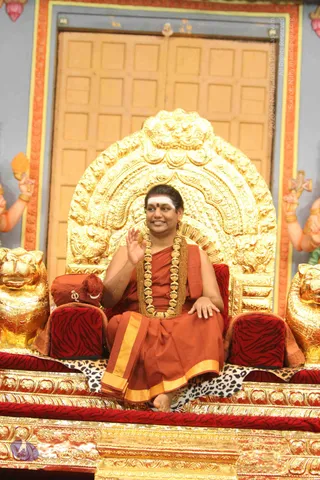 01-MORNING-SATSANG_Photo_1006_IMG_0561_CMP_WM