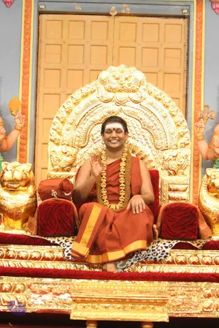 01-MORNING-SATSANG_Photo_1007_IMG_0562_CMP_WM