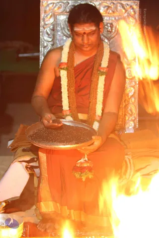 06-RUDRA-HOMA-AND-VIRAJA-HOMA_Photo_1009_IMG_1583_CMP_WM