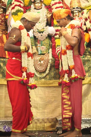 01-MEENAKSHI-TIRUKALYANAM_Photo_1051_IMG_5354_CMP_WM