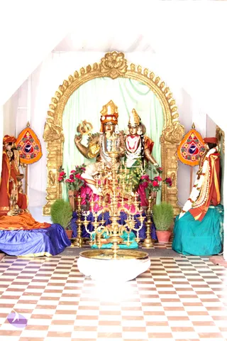 04-Galleria-And-Deities_Photo_1014_IMG_2366_CMP_WM