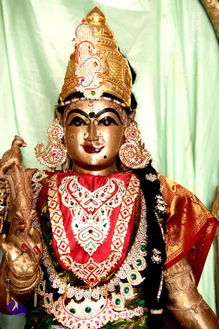 04-Galleria-And-Deities_Photo_1016_IMG_2369_CMP_WM