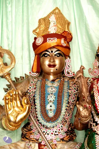 04-Galleria-And-Deities_Photo_1017_IMG_2370_CMP_WM