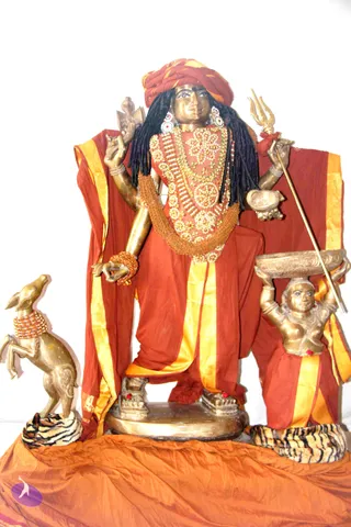 04-Galleria-And-Deities_Photo_1030_IMG_2401_CMP_WM