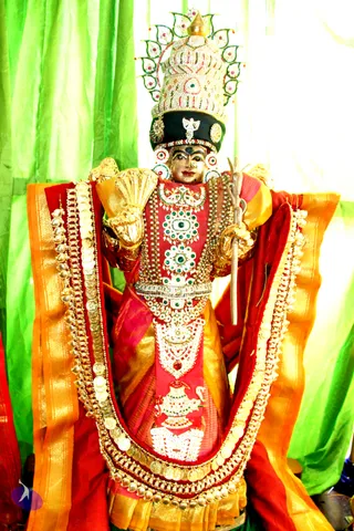 04-Galleria-And-Deities_Photo_1041_IMG_2418_CMP_WM