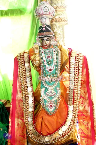 04-Galleria-And-Deities_Photo_1042_IMG_2419_CMP_WM