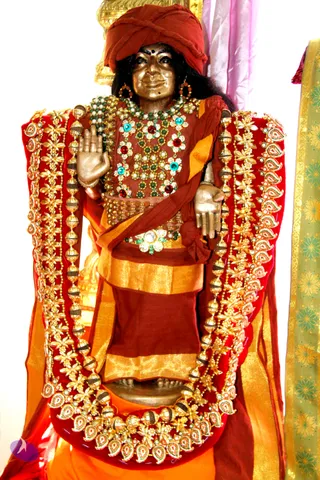 04-Galleria-And-Deities_Photo_1045_IMG_2422_CMP_WM