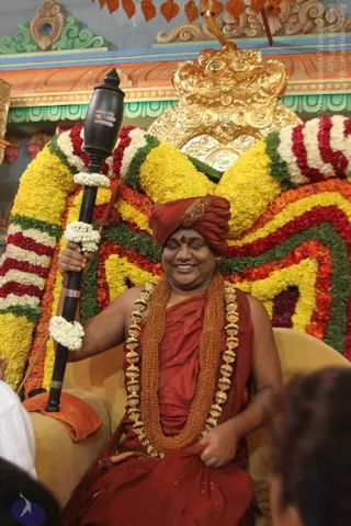 1-Pada-Puja-Satsang_Photo_1003_IMG_3309_CMP_WM