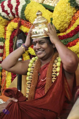1-Pada-Puja-Satsang_Photo_1015_IMG_3967_CMP_WM