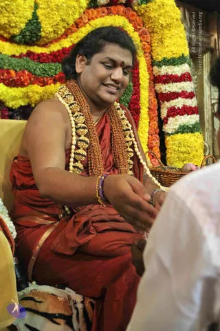 1-Pada-Puja-Satsang_Photo_1022_IMG_4090_CMP_WM