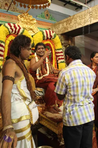 1-Pada-Puja-Satsang_Photo_1027_IMG_4120_CMP_WM