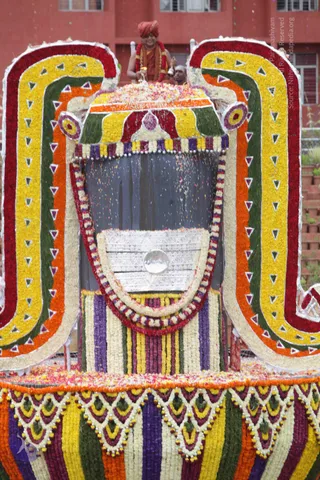 2-Vaidya-Sarovar_Photo_1033_IMG_4445_CMP_WM