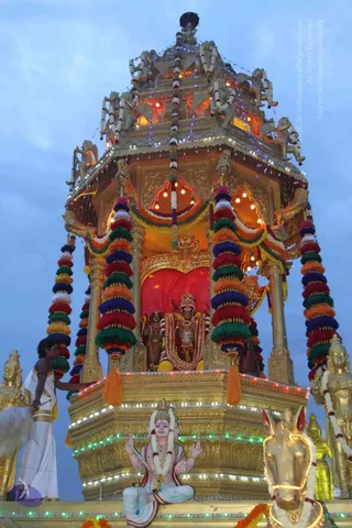 3-Rathotsavam_Photo_1012_IMG_4507_CMP_WM