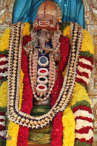 3-Rathotsavam_Photo_1016_IMG_4516_CMP_WM