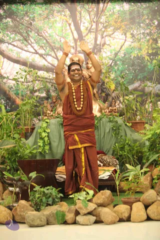 01-SATSANG_Photo_1013_IMG_4952_CMP_WM