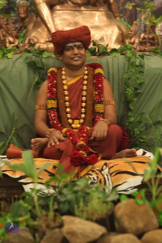 SATSANG_Photo_1002_IMG_6619_CMP_WM