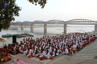 1-Ganga-Ghat_Photo_1002_IMG_1908_CMP_WM