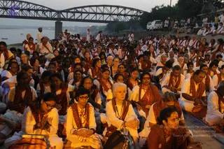 1-Ganga-Ghat_Photo_1004_IMG_1952_CMP_WM