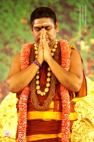 2-Darshan_Photo_1009_file000830_CMP_WM