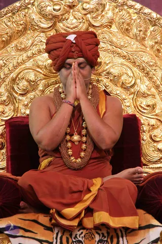 Morning-Satsang_Photo_1011_IMG_4320_CMP_WM