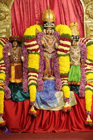 01-ARUNAGIRI-YOGISHWARA-STORY_Photo_1007_IMG_2068_CMP_WM
