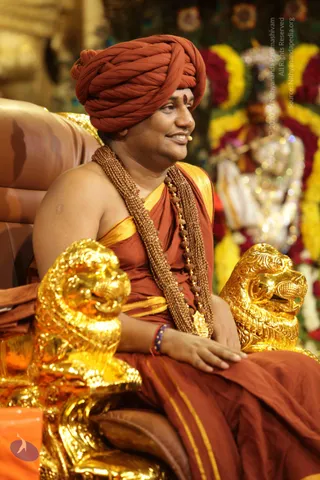 01-ARUNAGIRI-YOGISHWARA-STORY_Photo_1061_IMG_2277_CMP_WM