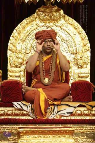 01-ARUNAGIRI-YOGISHWARA-STORY_Photo_1087_IMG_2504_CMP_WM