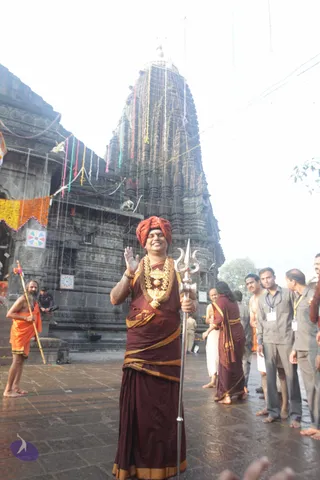 Shahi-Snan-and-Temple-Visit_Photo_1044_IMG_6315_CMP_WM