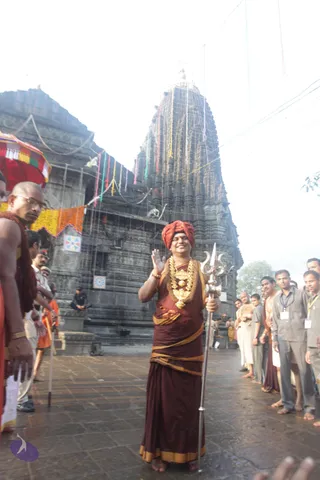 Shahi-Snan-and-Temple-Visit_Photo_1047_IMG_6319_CMP_WM