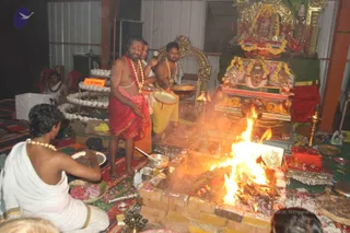1-Agni-Samyama-Initiation_Photo_1002_IMG_0004_CMP_WM